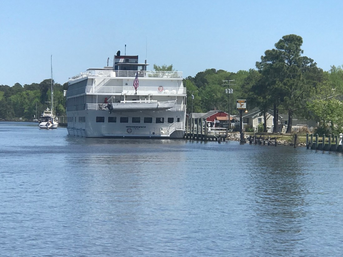 Cruise Ship Coinjock